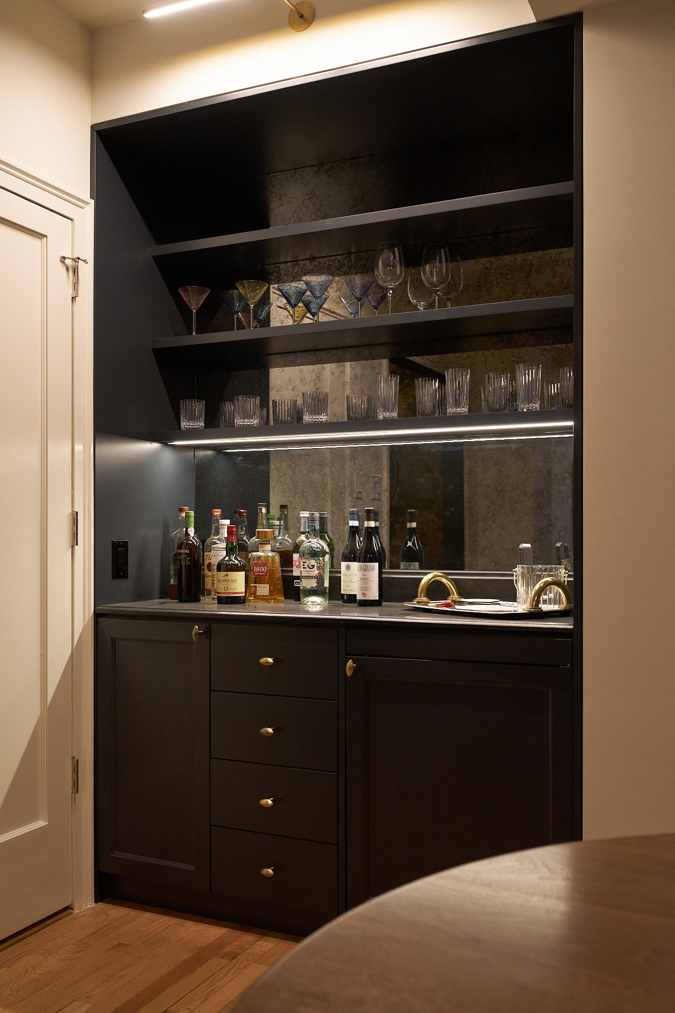 60 Gramercy 9G - Image 6